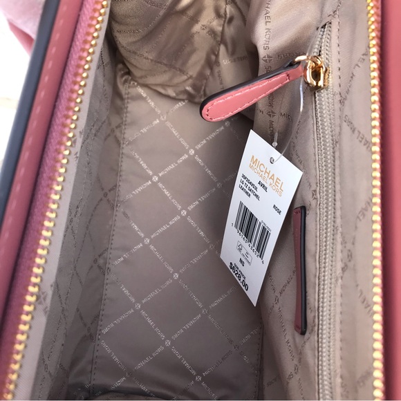 Michael Kors Purse - Picture 7 of 11